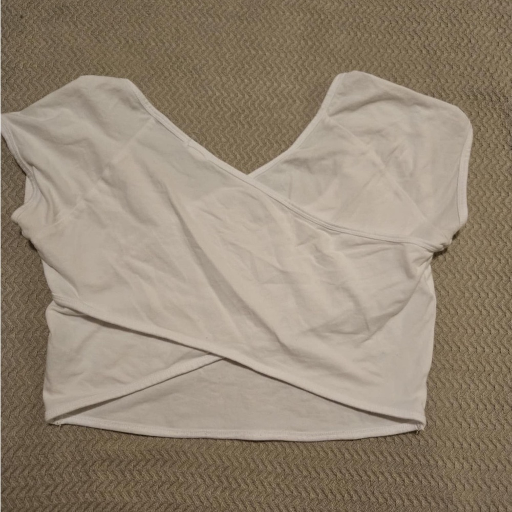 Crop Top - Picture 2 of 3